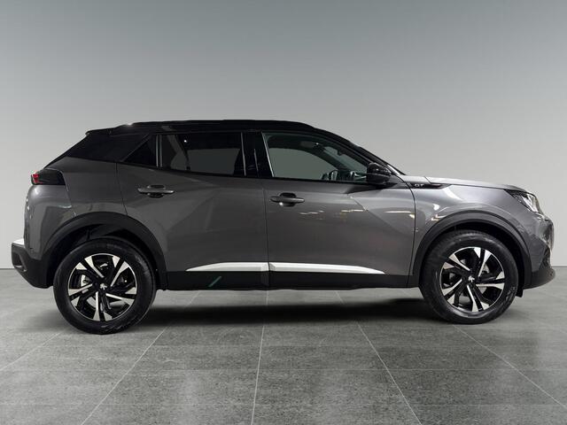 Peugeot 2008 GT 1.2 Turbo 130pk EAT8 | TREKHAAK | NAVI | DODEHOEKBEW. | APPLE CARPLAY / ANDROID AUTO | CAMERA | FULL-LED | LEDER/STOF | CLIMA | CRUISE | 1e EIGENAAR | TWO-TONE | KEYLESS START