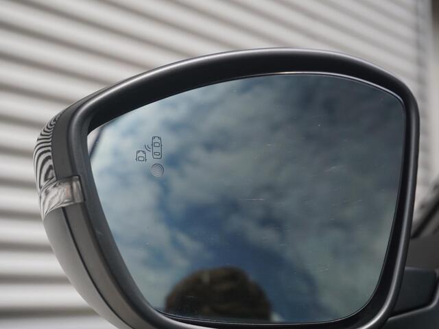 Peugeot 2008 GT 1.2 Turbo 130 Pk 360 Camera