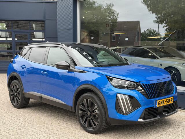 Peugeot 2008 1.2 Hybrid 145 PK GT | 1e Eigenaarsauto nieuw door Thalen geleverd | Alcantara Interieurpakket | Navigatie | 360 Graden Camera | 18" Lichtmetalen Velgen | Stoelverwarming | Full LED Verlichting | Dode Hoek Detectie | Cruise Control | DAB+ Radio | Keyless 