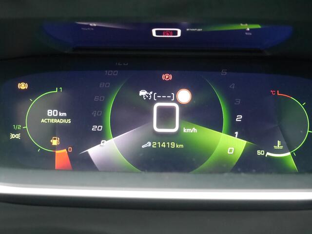 Peugeot 2008 1.2 PureTech Allure | 130PK | Adaptieve CruiseControl | Camera | Trekhaak | Led verlichting | Weinig KM! | Stoelverwarming