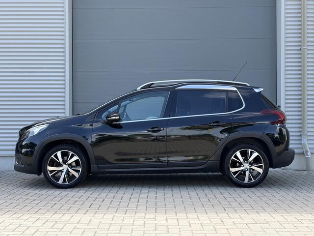 Peugeot 2008 1.2 PureTech GT-line | Airco | Camera | Panorama dak | Stoelverwarming | Leder | Trekhaak | Distributieriem vervangen |