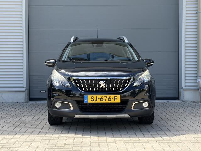 Peugeot 2008 1.2 PureTech GT-line | Airco | Camera | Panorama dak | Stoelverwarming | Leder | Trekhaak | Distributieriem vervangen |