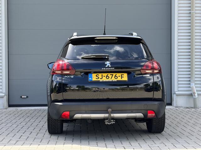 Peugeot 2008 1.2 PureTech GT-line | Airco | Camera | Panorama dak | Stoelverwarming | Leder | Trekhaak | Distributieriem vervangen |