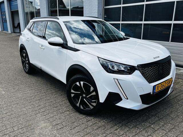 Peugeot 2008 1.2T 130Pk Allure Pack * DEALER OH * TREKHAAK * CAMERA * STOELVERW. *