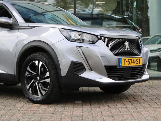 Peugeot 2008 1.2 PureTech Blue Lease Allure Automaat | Apple Carplay / Camera / Climate