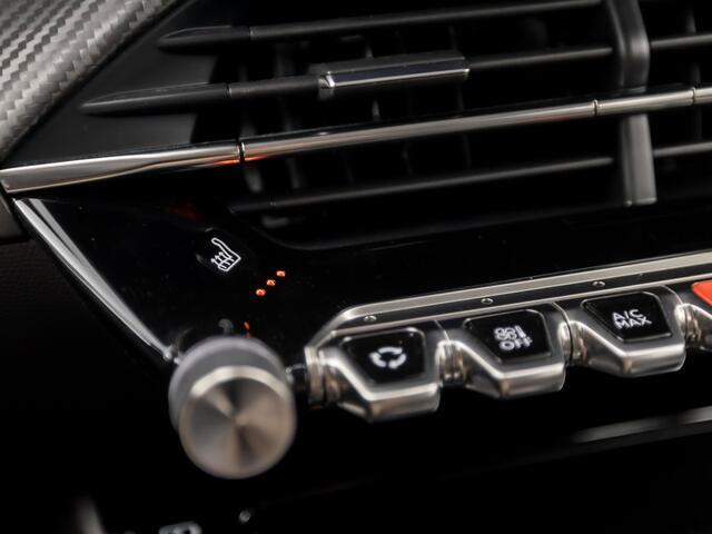 Peugeot 2008 1.2 PureTech Allure Pack 131Pk Automaat (VIRTUAL COCKPIT, APPLE CARPLAY, GROOT NAVI, 360 CAMERA, STOELVERWARMING, LEDER, SPORTSTOELEN, GETINT GLAS, ADAPTIVE CRUISE, NIEUWSTAAT)