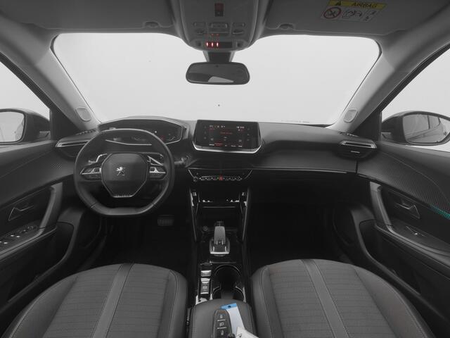 Peugeot 2008 1.2 PureTech 130 PK Automaat Allure Pack | CAMERA | CARPLAY | STOELVERW.