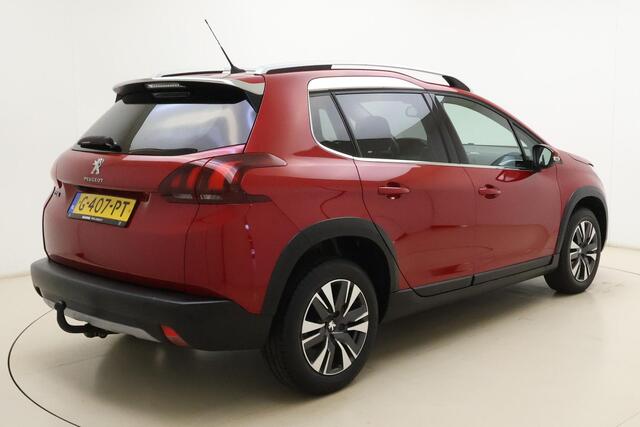 Peugeot 2008 1.2 PureTech Allure | 130PK | AUTOMAAT | Trekhaak | Unieke km-stand | Navigatie | Parkeercamera | Panorama Dak | Apple Carplay & Android Auto |