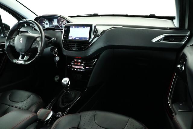 Peugeot 2008 1.2 PureTech GT-Line / Pano / Leder / CarPlay / Cam