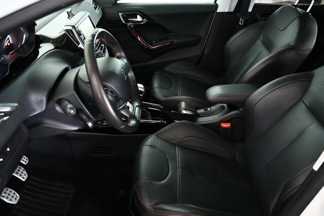 Peugeot 2008 1.2 PureTech GT-Line / Pano / Leder / CarPlay / Cam