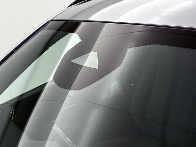 Peugeot 2008 100 PK Allure | Keyless entry | Parkeersensoren voor + achter | Camera achter | Rijklaar |