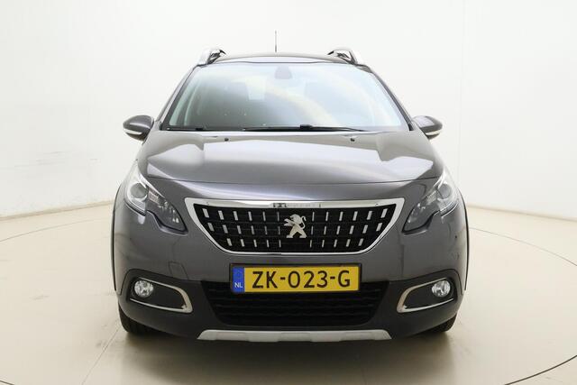 Peugeot 2008 1.2 PureTech Blue Lease Allure | Trekhaak | Navigatie pakket | Climate control | Panorama dak | Weinig kms !! | 130 pk | Li-metalen wielen | Camera achter |