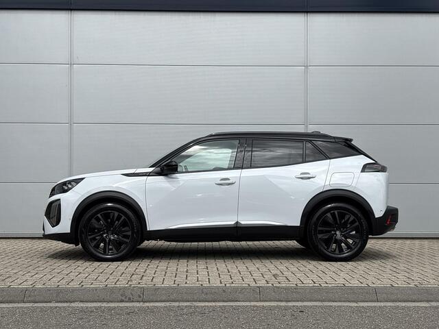 Peugeot 2008 1.2 Hybrid 145 GT | Panoramisch schuifdak | Stoelverwarming | Camera | Apple Carplay/Android Auto