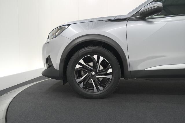 Peugeot 2008 PureTech 130 PK Allure Pack | Trekhaak | Camera | Adaptieve Cruise control | Keyless Entry | Apple Carplay