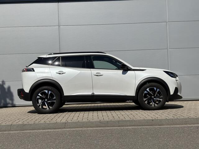 Peugeot 2008 1.2 PureTech Allure | Parkeerhulp | Navigatie | Cruise Control | Apple Carplay/Android Auto