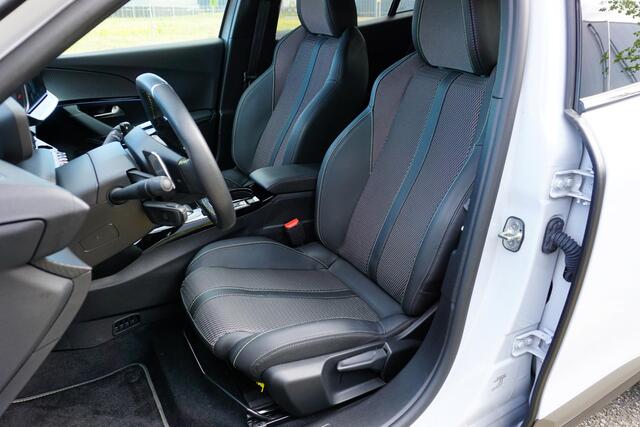 Peugeot 2008 1.2 Hybrid 145 GT |Adaptive cruise control |360° camera |Distributieketting |Dode hoek sensoren |Navigatie |Carplay Android auto |Full-LED koplampen |Ditigaal dashboard