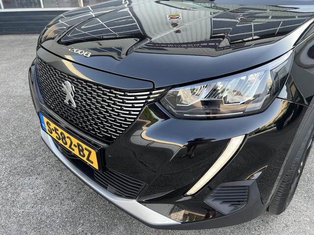 Peugeot 2008 1.2 PureTech Allure Navi Apple Carplay