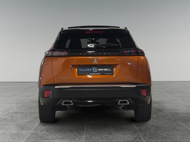 Peugeot 2008 GT Pack 1.2 Turbo 130pk | SCHUIF/KANTELDAK | DODEHOEKBEW. | ALCANTARA/LEDER | KEYLESS ENTRY | CAMERA | NAVI | ADAPTIVE CRUISE