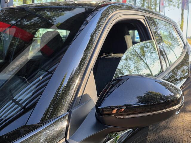 Peugeot 2008 1.2 Hybrid 136 Style | Climate control | PDC | LM Velgen | Apple CarPlay/Android Auto |