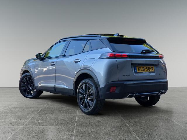 Peugeot 2008 GT Pack 1.2 Turbo 130pk EAT8 | ALCANTARA PAKKET | SCHUIF/KANTELDAK | 18" LM | 360° CAMERA | STOELVERW. | MASSAGE | ALL-SEASONBANDEN | NAVI | KEYLESS ENTRY