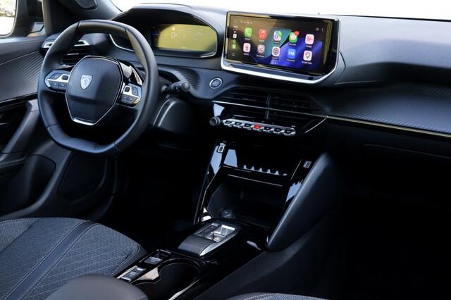 Peugeot 2008 EV Allure 54 kWh - 156 pk **Carplay / PDC / Cruise / Snelladen