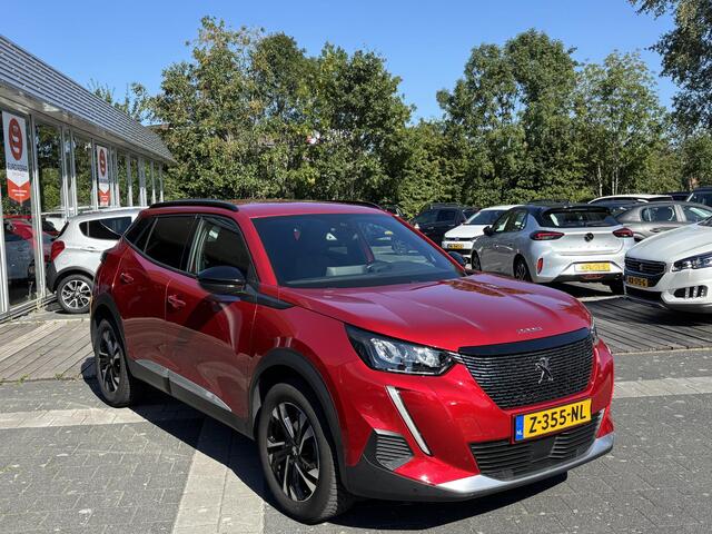 Peugeot 2008 1.2 PureTech Allure Pack Automaat | Luxe Uitvoering | All Season Banden