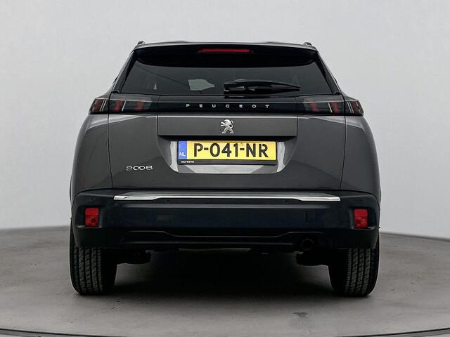 Peugeot 2008 1.2 100pk Allure | Lichtmetalen velgen | Parkeersensoren | Lichtmetalen velgen | Cruise control | Apple CarPlay / Android Auto |