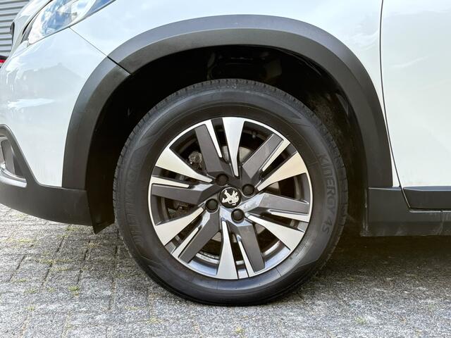 Peugeot 2008 1.2 PureTech Allure Distributie V.V. AUTOMAAT Xenon