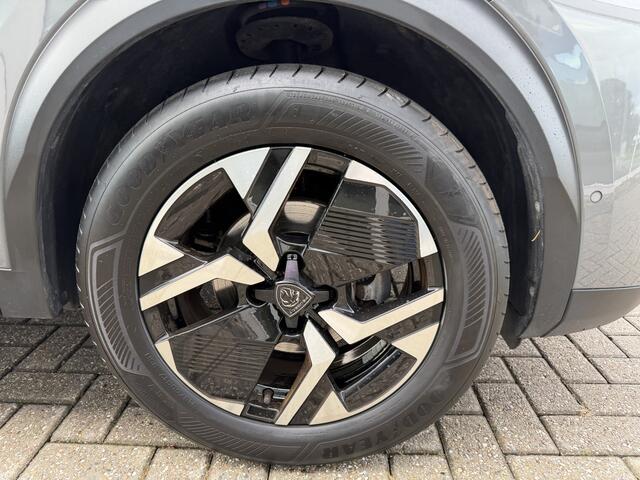Peugeot 2008 1.2 PureTech Allure Pack Metallic | Camera