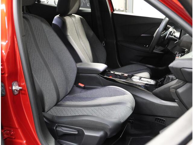 Peugeot 2008 1.2 Hybrid 145PK Allure | 1ste eigenaar | AppleCarPlay/AndroidAuto | Climate Control | Camera | Adaptive Cruise Control | Keyless | FULL LED | LMV | Parkeersensoren | Privacy Glass | Isofix | Afdaal Assistent |