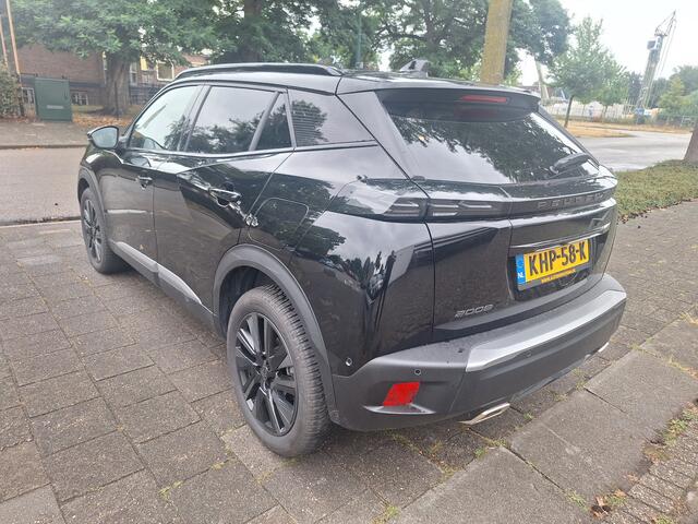 Peugeot 2008 1.2 130 GT pack schuifdak/elektrische stoelen/alcantara