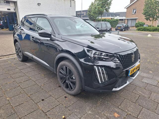 Peugeot 2008 1.2 130 GT pack schuifdak/elektrische stoelen/alcantara