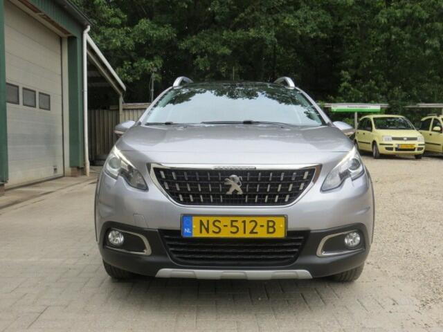 Peugeot 2008 1.2 PURETECH ALLURE