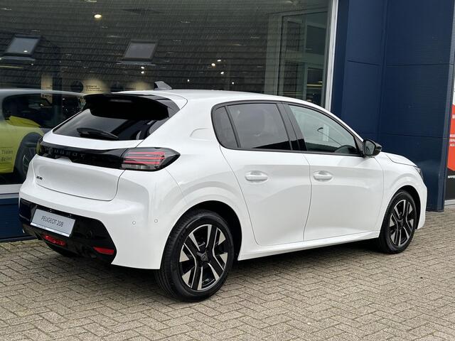Peugeot 208 1.2 Turbo 100 PK Allure | Bouwjaar 2024 | Keyless entry | ¤ 3500 DEMO Voordeel | Navigatie via Telefoon | 360 Graden Camera | Adaptieve Cruise Control | LED Verlichting | Stoelverwarming | Climate Control | Dode Hoek Detectie | Voor + Achter Parkeersensor