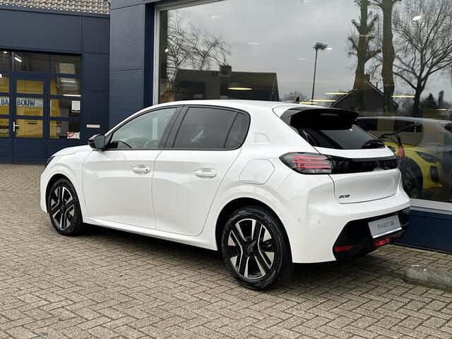 Peugeot 208 1.2 Turbo 100 PK Allure | Bouwjaar 2024 | Keyless entry | ¤ 3500 DEMO Voordeel | Navigatie via Telefoon | 360 Graden Camera | Adaptieve Cruise Control | LED Verlichting | Stoelverwarming | Climate Control | Dode Hoek Detectie | Voor + Achter Parkeersensor