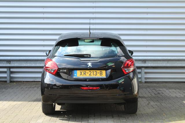 Peugeot 208 1.2 PureTech 83pk Blue Lease Allure NL-Auto NAP Clima Cruise Navi PDC LED 16"LMV