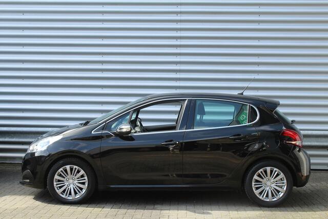 Peugeot 208 1.2 PureTech 83pk Blue Lease Allure NL-Auto NAP Clima Cruise Navi PDC LED 16"LMV