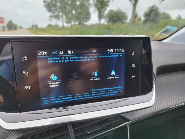 Peugeot 208 1.2 Style ** 5 DRS ** Airco ** Cruise ** LM velgen ** PDC ** NAVI APP **