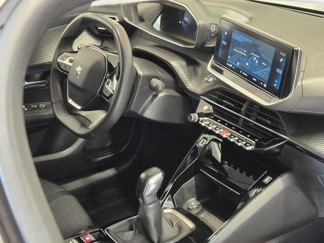 Peugeot 208 1.2 PureTech Allure Pack Navigatie | Achteruitrijcamera | Keyless Start | Apple Carplay/Android Auto |