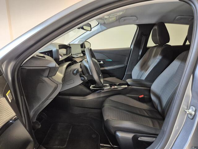 Peugeot 208 1.2 PureTech Allure Pack Navigatie | Achteruitrijcamera | Keyless Start | Apple Carplay/Android Auto |
