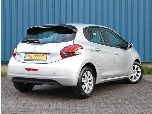 Peugeot 208 1.2 82PK Blue Lease | Airco | Navigatie | Cruise Control | Armsteun | 5 deurs | Goed Onderhouden!|