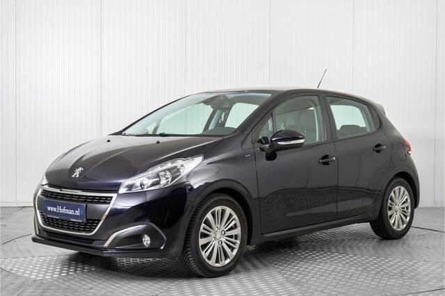 Peugeot 208 1.2 PureTech Signature