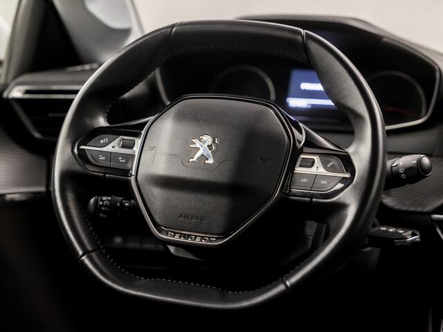 Peugeot 208 1.2 PureTech Sport (APPLE CARPLAY, GROOT NAVI, 360 CAMERA, LM VELGEN, SPORTSTOELEN, PARKEERSENSOREN, CRUISE, NIEUWE APK, NIEUWSTAAT)