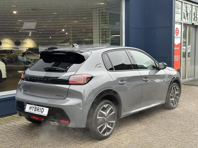 Peugeot 208 1.2 Hybrid 145 e-DCS6 GT | Bouwjaar 2025 | Full LED Verlichting | Navigatie | 360 Camera | Dodehoek detectie | Parkeersensoren | Cruise Control | Keyless Entry | Dakspoiler | DAB+ Radio | Digitaal Dashboard | Apple Carplay Draadloos | Sportieve GT Uitvoer