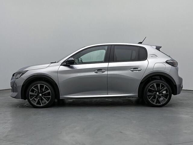 Peugeot 208 GT 100 pk | Navigatie | Achteruitrijcamera | Parkeersensoren Voor en Achter | LED Koplampen | Keyless Start | Lederen Stuurwiel | DAB Ontvanger | Climate Control | Cruise Control | 17" Lichtmetalen Velgen | Apple Carplay/Android Auto |