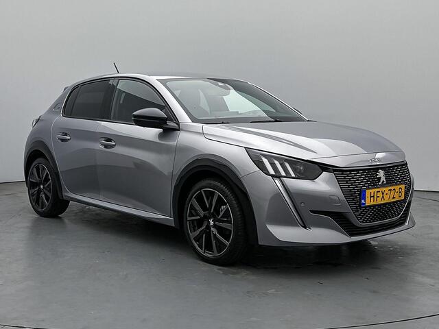 Peugeot 208 GT 100 pk | Navigatie | Achteruitrijcamera | Parkeersensoren Voor en Achter | LED Koplampen | Keyless Start | Lederen Stuurwiel | DAB Ontvanger | Climate Control | Cruise Control | 17" Lichtmetalen Velgen | Apple Carplay/Android Auto |