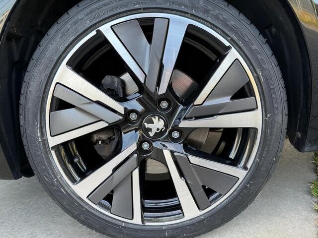 Peugeot 208 1.2 PureTech GT-Line Panoramadak !
