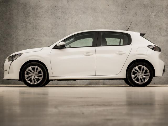 Peugeot 208 1.2 PureTech Sport (APPLE CARPLAY, NAVIGATIE, 360 CAMERA, PARKEERSENSOREN, LM VELGEN, SPORTSTOELEN, CRUISE, LANE ASSIST, NIEUWE APK, NIEUWSTAAT)