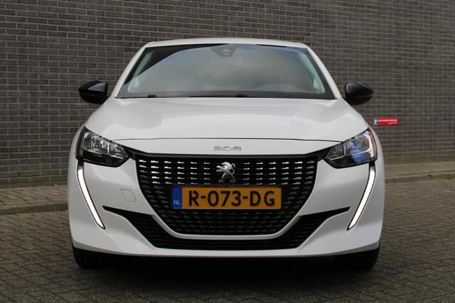 Peugeot 208 1.2 PureTech Active Pack 75pk, Applecarpl./Andr. Auto, Airco, Navigatie, Parkeersensor achter