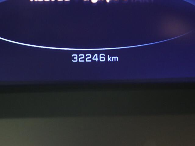 Peugeot 208 1.2 PureTech Allure Pack | Navigatie | Stoelverwarming | Adaptive Cruise Control